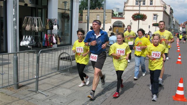 ../Images/BenefizlaufMerseburg2011 (61).jpg